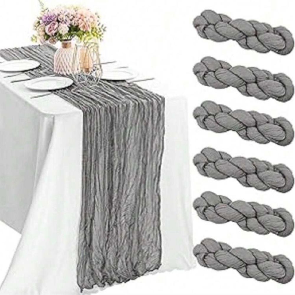 Elegant Gray Crinkle Ruffle Table Runner Set